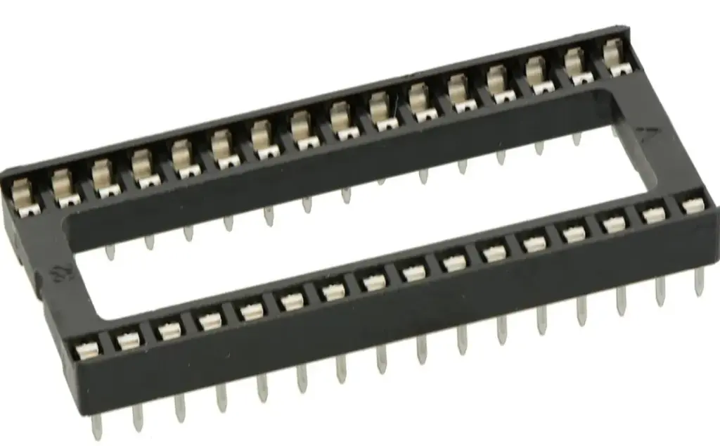 32Pin DIP IC Socket-Machine Tooled 
